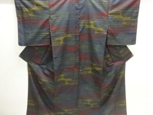 未使用品　ヱ霞模様織出し本場泥大島紬着物（5マルキ）